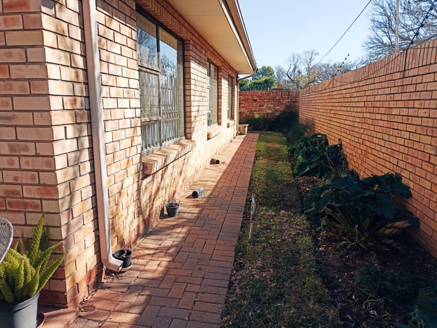 To Let 3 Bedroom Property for Rent in Potchefstroom South North West
